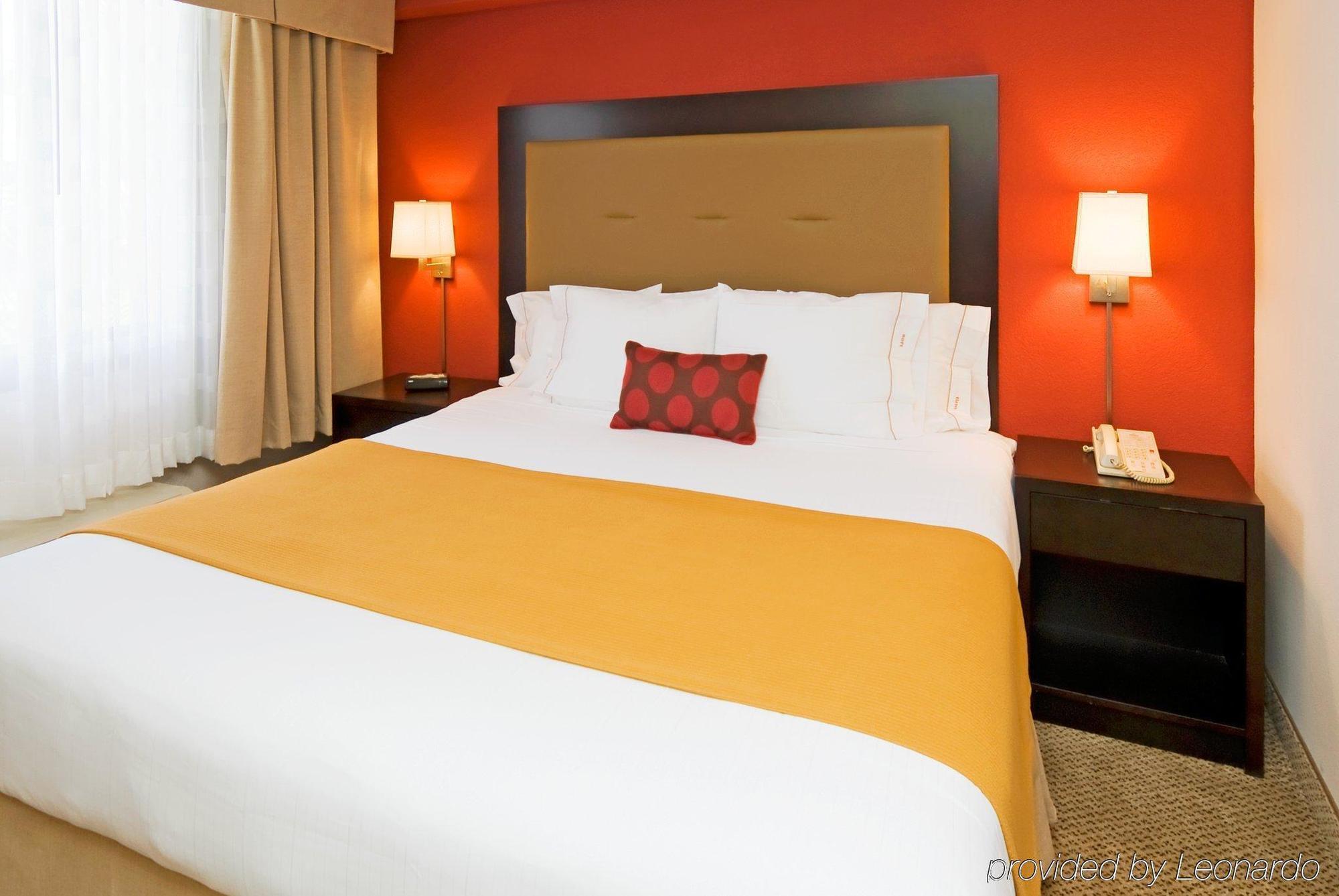 Holiday Inn Express Hotel & Suites Kendall East-Miami By Ihg Zimmer foto